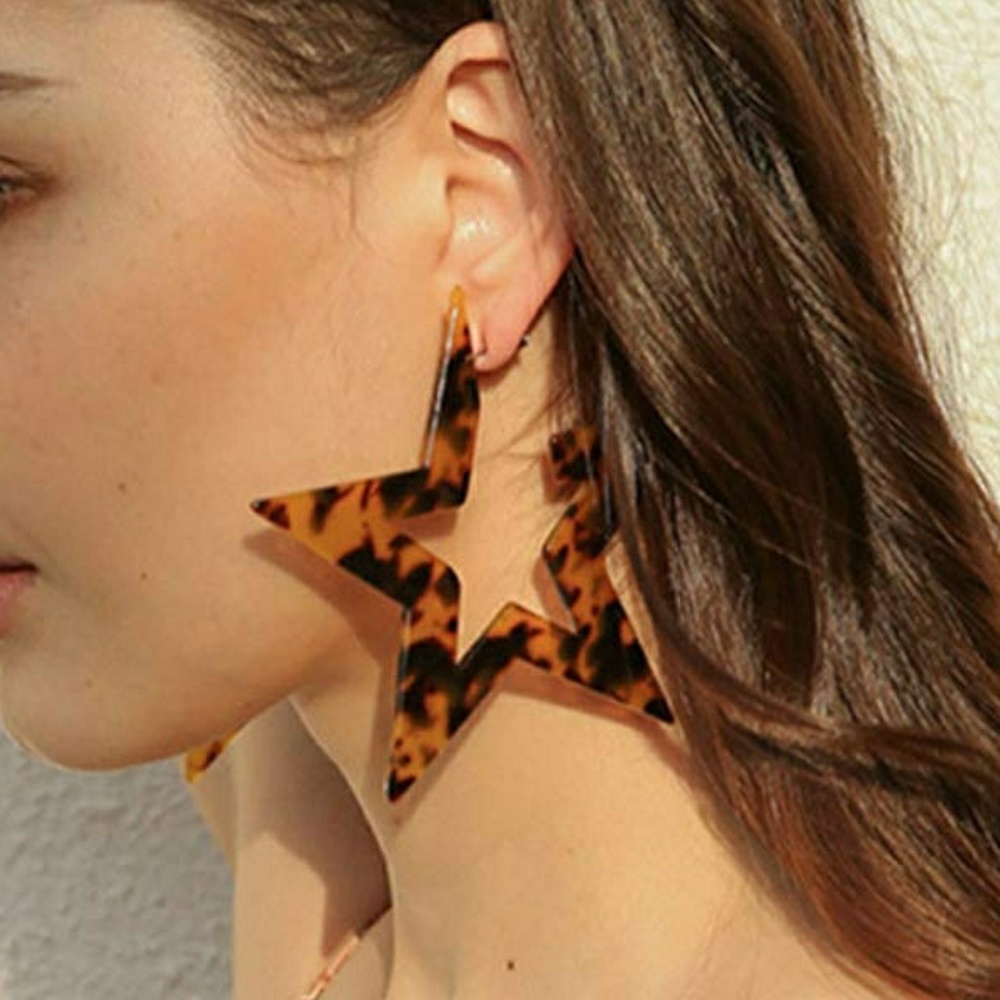 Acrylic Tortoise Star Earrings - Picture 2 of 3